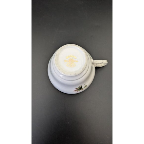 Vintage Regency Bone China Floral Tea Cup England Gold Trim - Picture 10 of 12